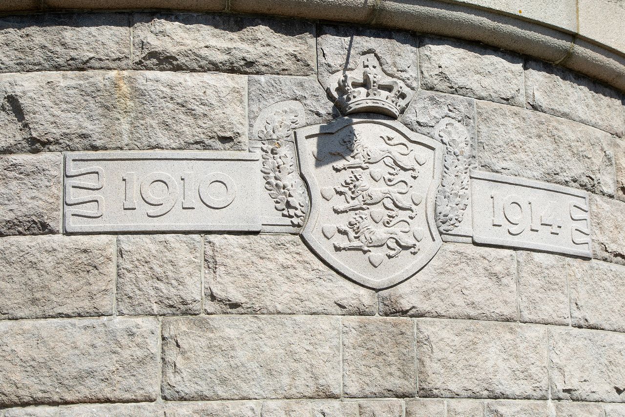 image 04